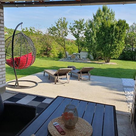 Afrodita Apartment Връдник Екстериор снимка